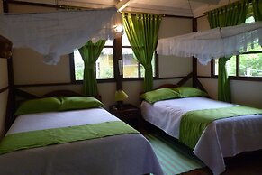 YARINA Eco Lodge