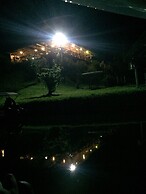 YARINA Eco Lodge