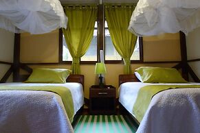 YARINA Eco Lodge