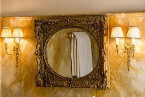 Torre Mannelli Suites