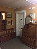 Ye Olde Walkerville Bed & Breakfast