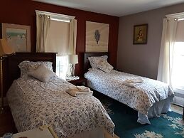 Ye Olde Walkerville Bed & Breakfast