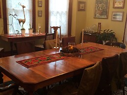 Ye Olde Walkerville Bed & Breakfast