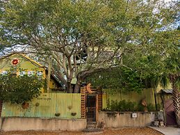 Beachside Boutique Inn