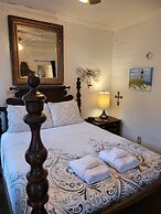 Beachside Boutique Inn