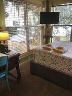 Beachside Boutique Inn