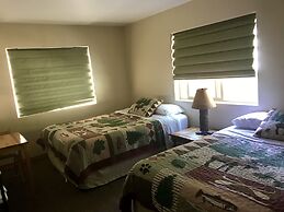 Twin Peaks Lodge and RV Park