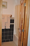 Twin Peaks Lodge and RV Park