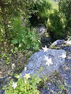 Twin Peaks Lodge and RV Park