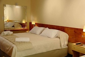 Rainforest Hotel & Cabañas