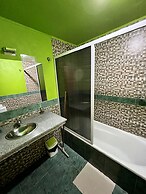 Rainforest Hotel & Cabañas