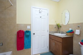 Sir Charles Guest House