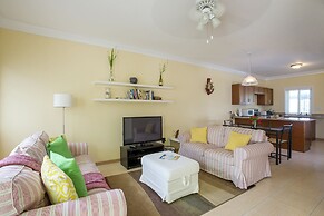 Sir Charles Guest House