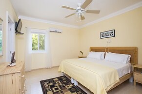 Sir Charles Guest House