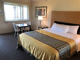 Great Western Inn Suites