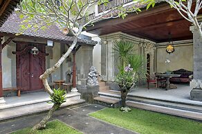 Teja Homestay