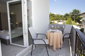 Hotel Sirines Complex