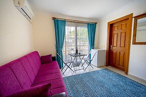 Flower Pension Hotel