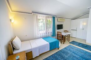 Flower Pension Hotel