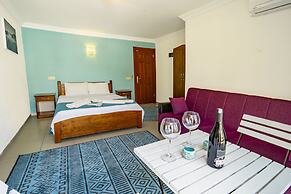 Flower Pension Hotel