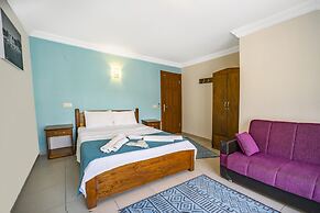 Flower Pension Hotel