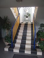 Rev'Hotel Coignières