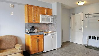 Misty Mountain Inn and Suites