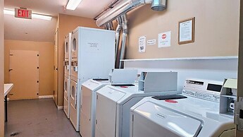 Misty Mountain Inn and Suites