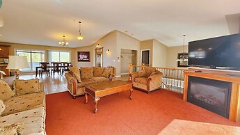 Misty Mountain Inn and Suites