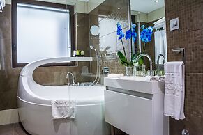 Best Western Plus Olives City Hotel