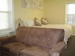 Orchid Inn and Ginger Restaurant