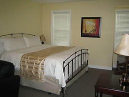 Orchid Inn and Ginger Restaurant