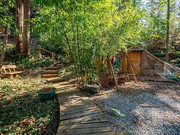 The Tree House Cottage