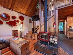 The Tree House Cottage