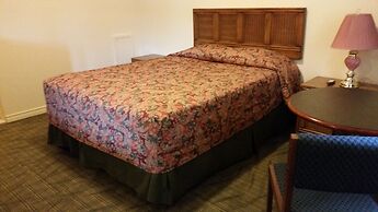 Traveller's Choice Motel