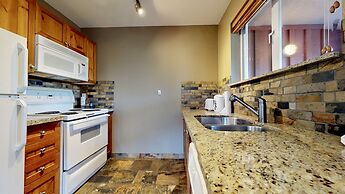 Whistler Blackcomb VR at Town Plaza