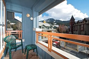 Whistler Blackcomb VR at Town Plaza