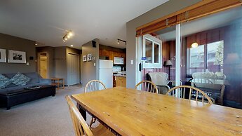 Whistler Blackcomb VR at Town Plaza