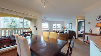 Whistler Blackcomb VR at Town Plaza