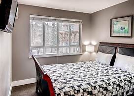 Whistler Blackcomb VR at Town Plaza