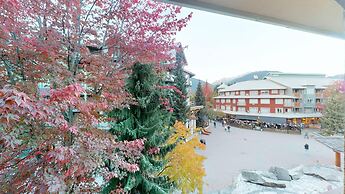 Whistler Blackcomb VR at Town Plaza