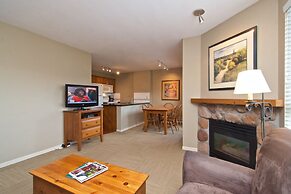 Whistler Blackcomb VR at Town Plaza