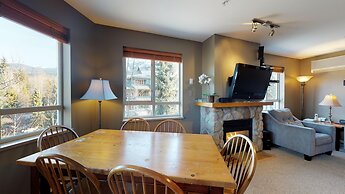 Whistler Blackcomb VR at Town Plaza