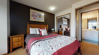 Whistler Blackcomb VR at Town Plaza