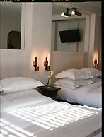 Neptune, an Ash Hotel