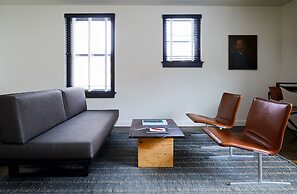 Neptune, an Ash Hotel