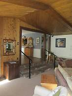 Dodgeton Creek Inn