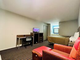 Suite 16 Motel