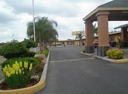 Village Inn