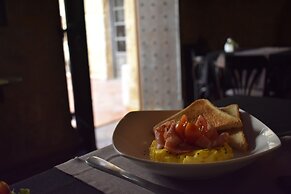 S. Nikolis Historic Boutique Hotel